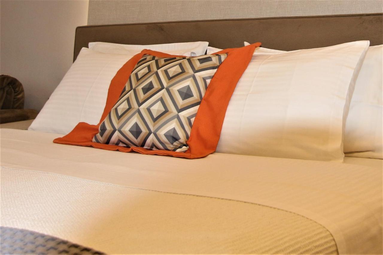 Aiolos Ermou 64 2nd Floor Apartment Athens