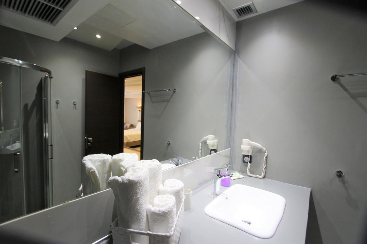 Aiolos Ermou 64 2nd Floor Athene